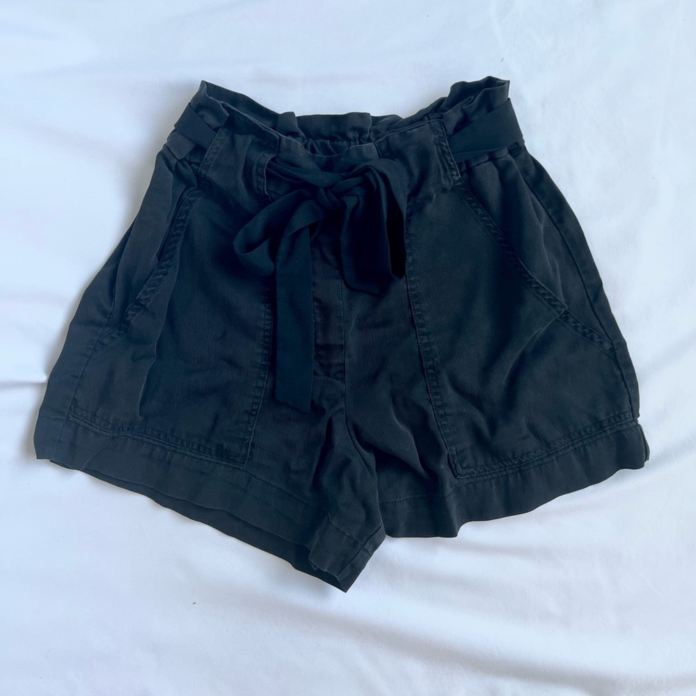 H&M Black High-Waste Shorts with Tie Belt